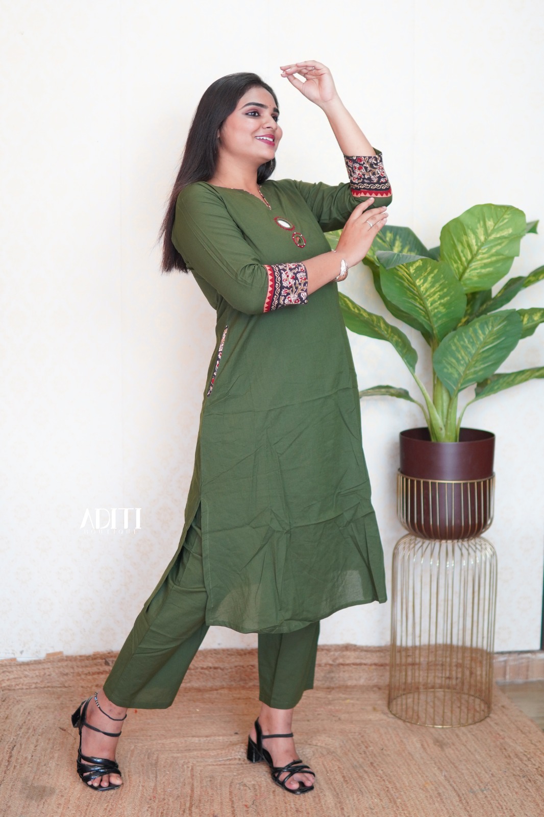 Chic Artisan Co-ord Set COORD-002 - View 4