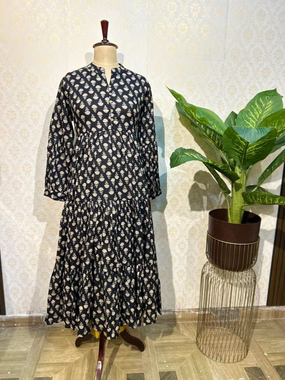 Flowing Bohemian Maxi Dress MAXI-001 - View 3