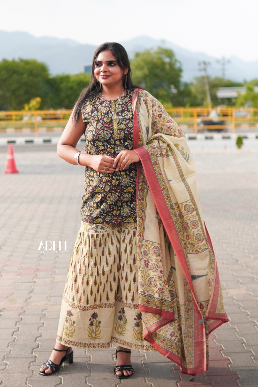 Designer Salwar Set SALWAR-011 - View 3