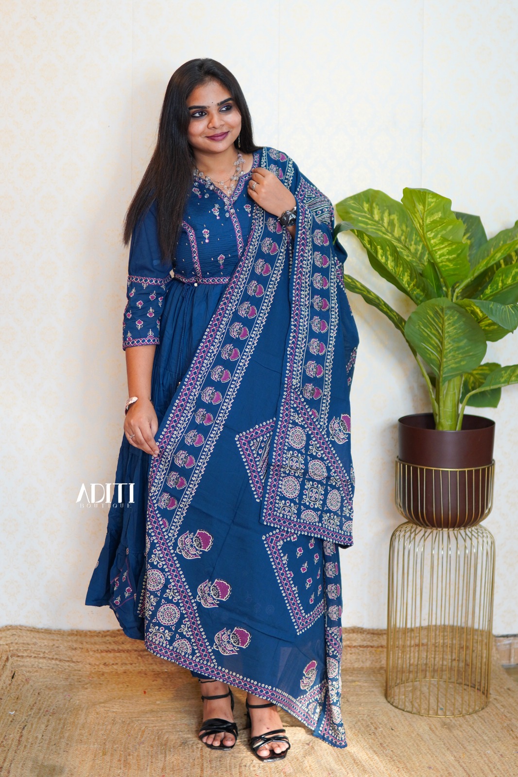 Designer Salwar Set SALWAR-013 - View 2